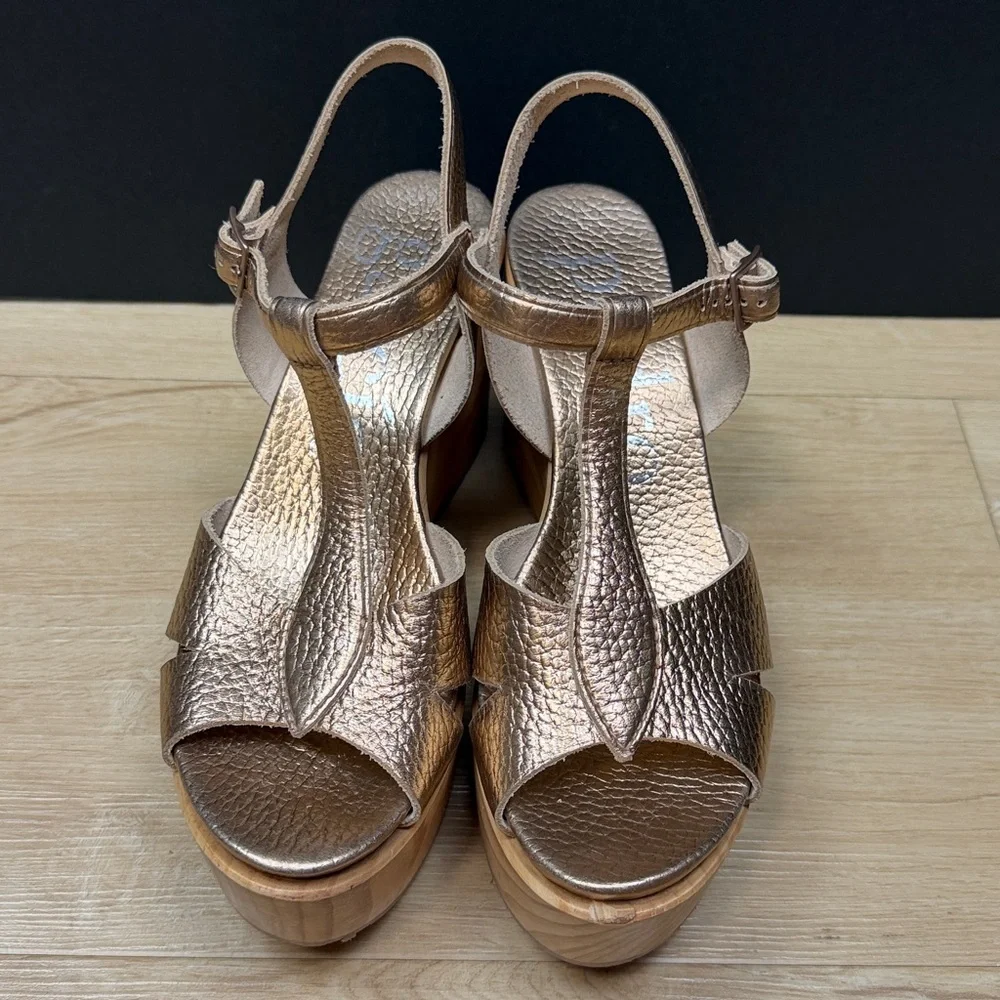 Pedro Garcia Gold Leather Platform Sandals